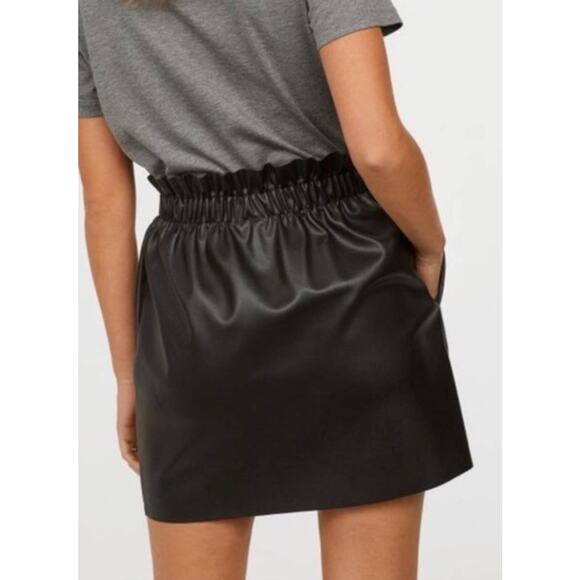 Zara knit Faux Leather Paper Bag Mini Skirt size Small Black NWT - Picture 1 of 6